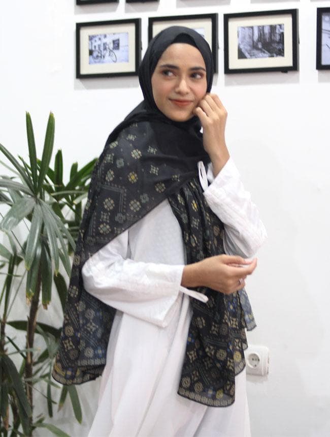 Abina Pashmina Black